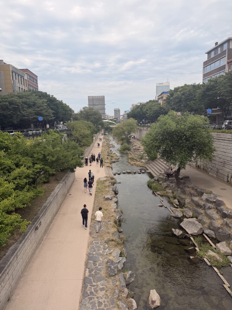 Cheonggyecheon Stream