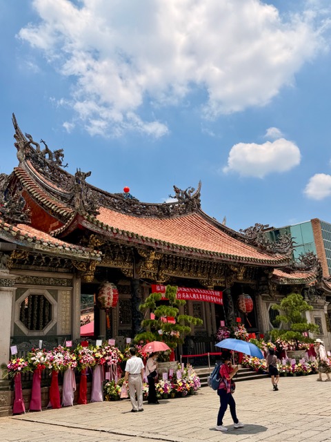 Longshan Temple