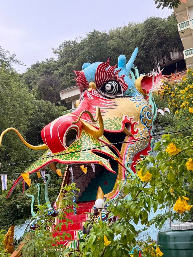 dragon stairway
